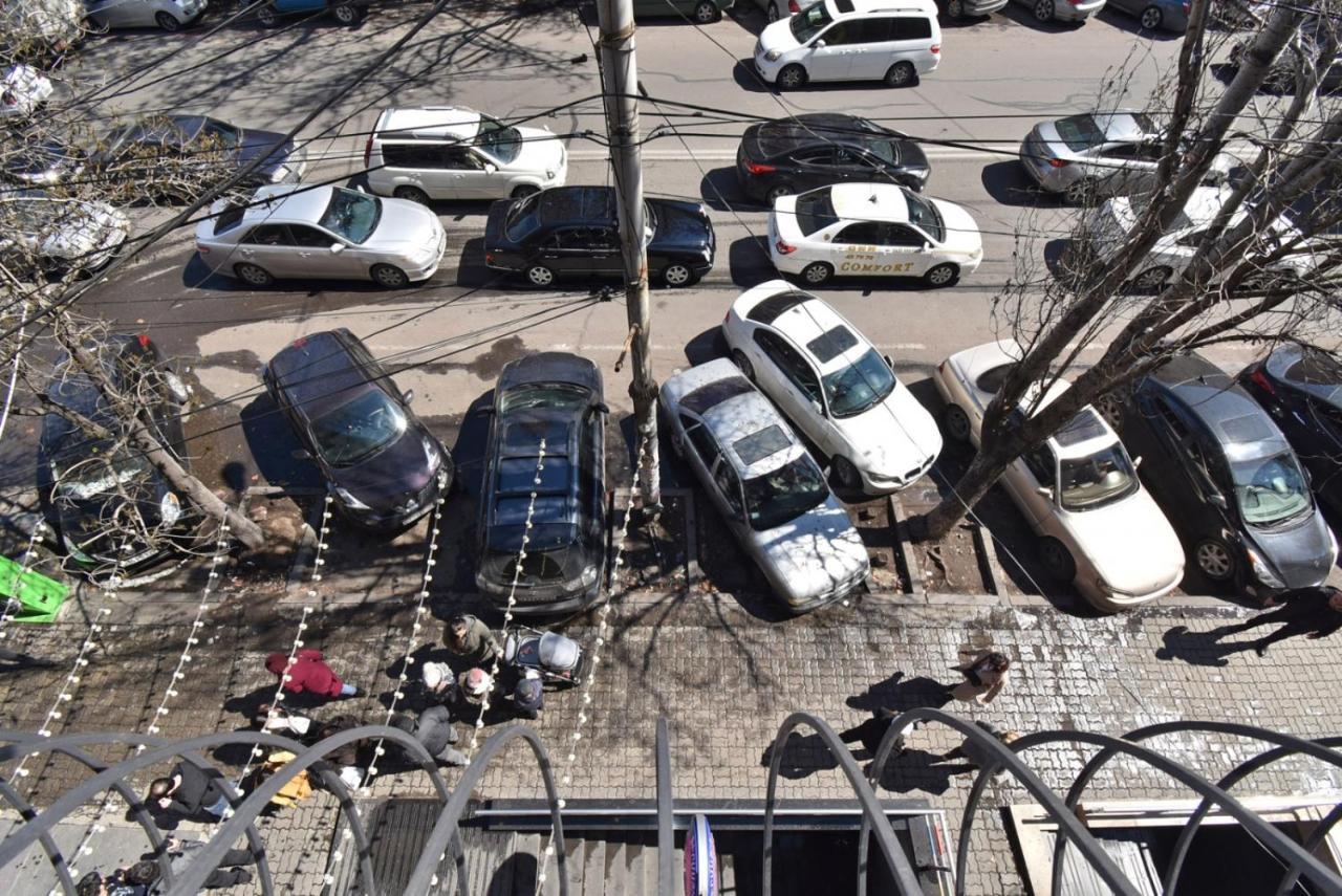 Прекрасная 4-Ех Комнатная Квартира В Самом Центре Yerevan Exterior photo