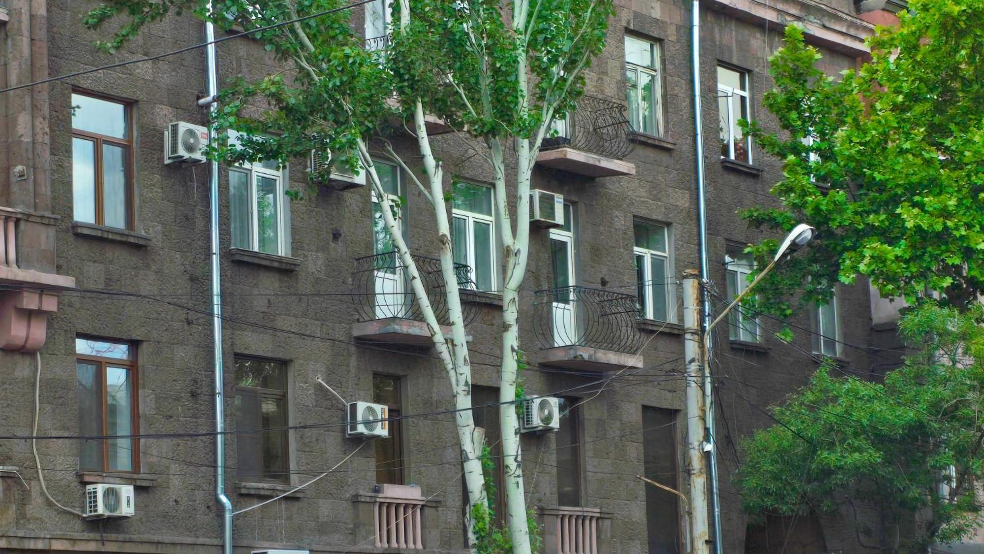 Прекрасная 4-Ех Комнатная Квартира В Самом Центре Yerevan Exterior photo